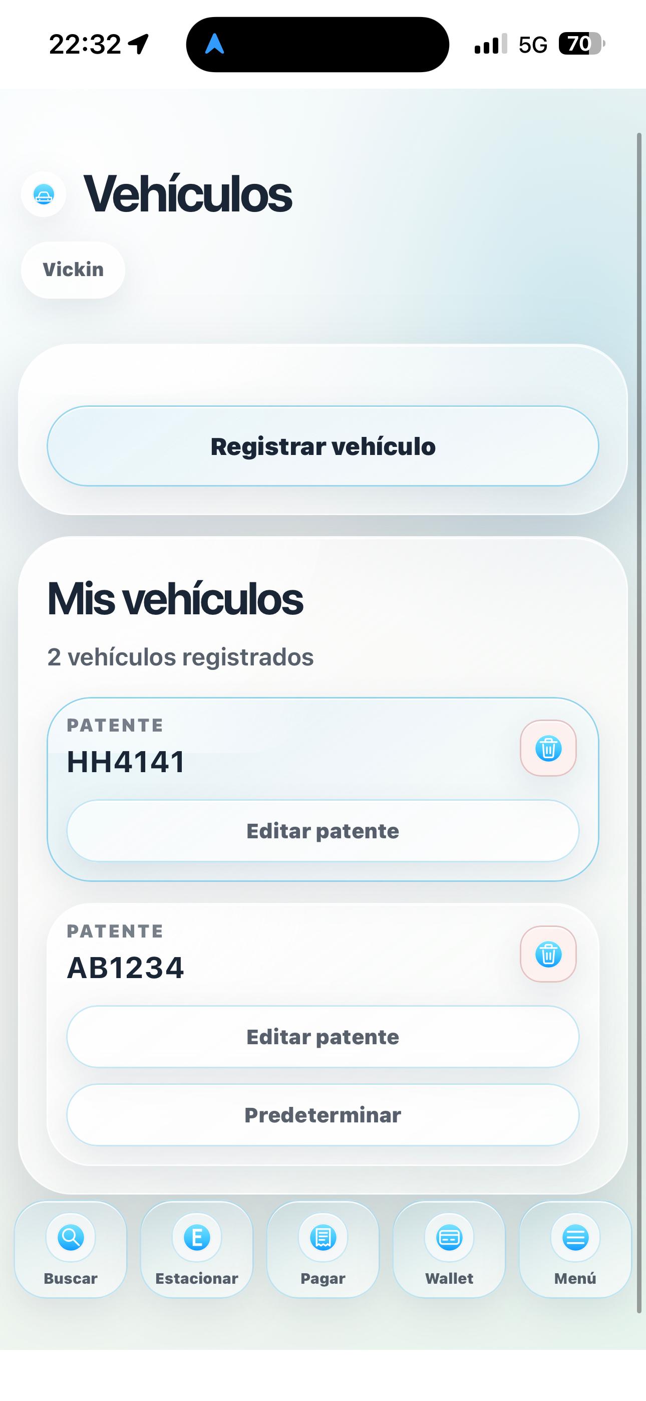 Registro y administración de vehículos en Llegué App